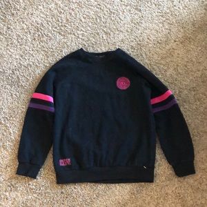 comfy dutch bros crew neck